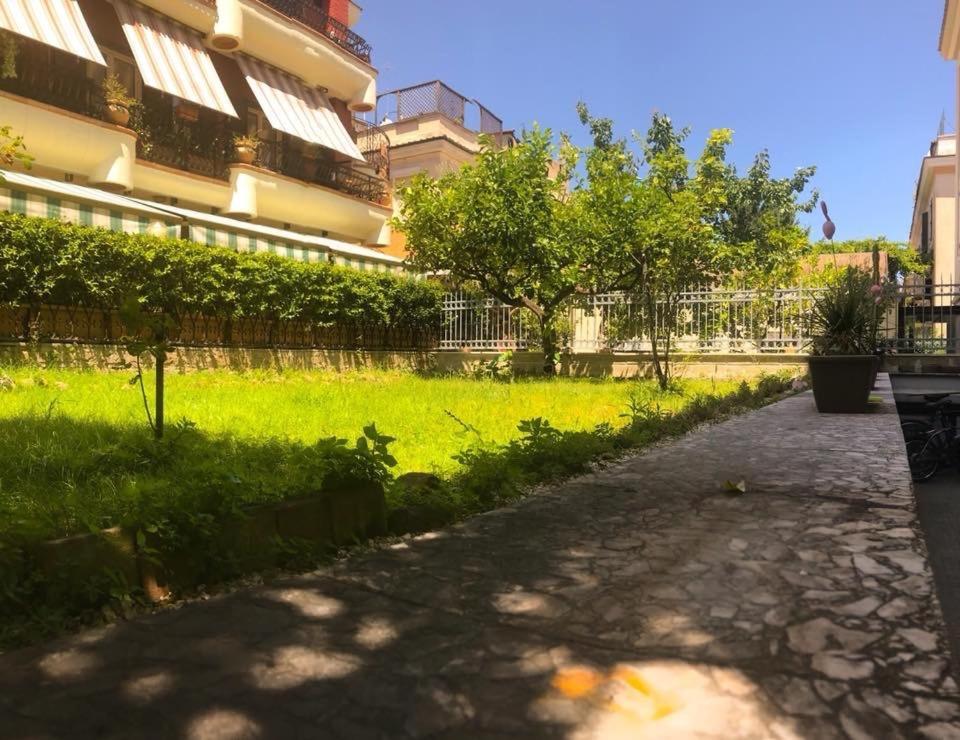 Alloggio Turistico Colosseo Roma Ngoại thất bức ảnh